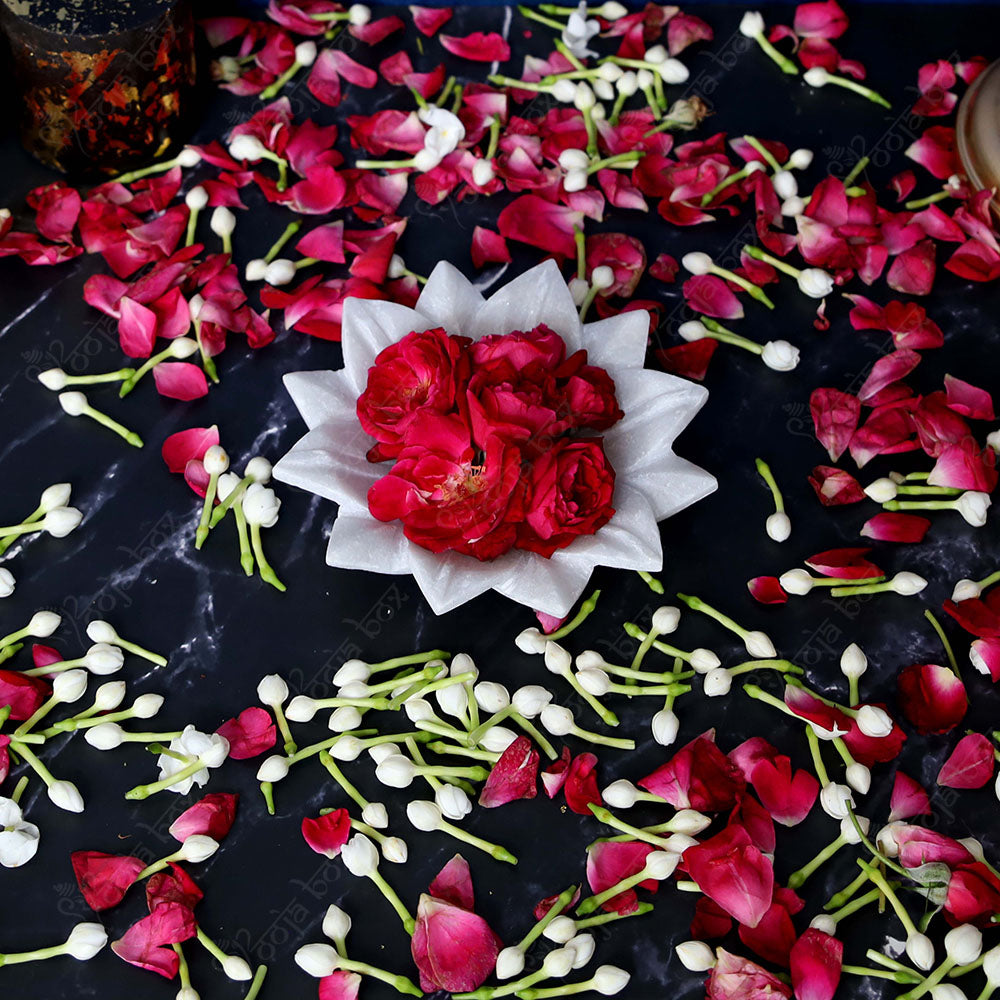 Decorative Floral Marble Urli