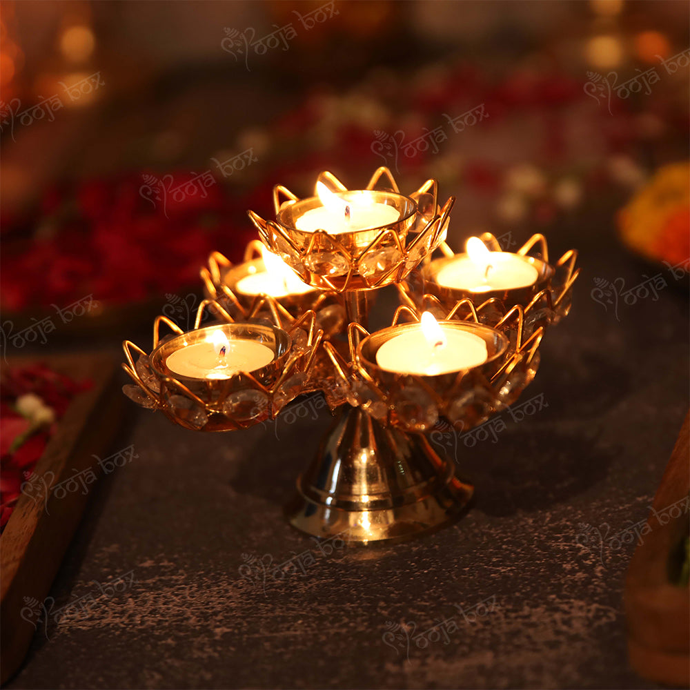 Eye Catching Crystal Panch Diya
