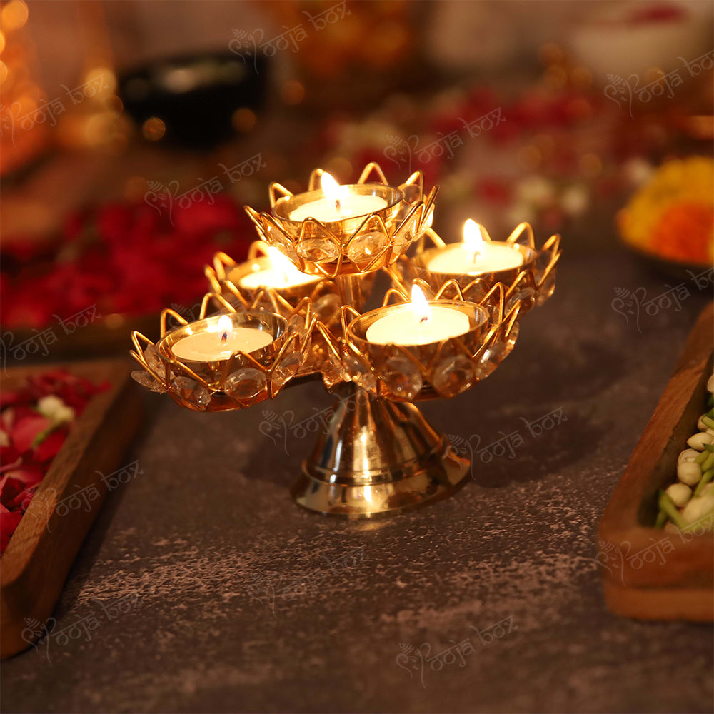 Eye Catching Crystal Panch Diya