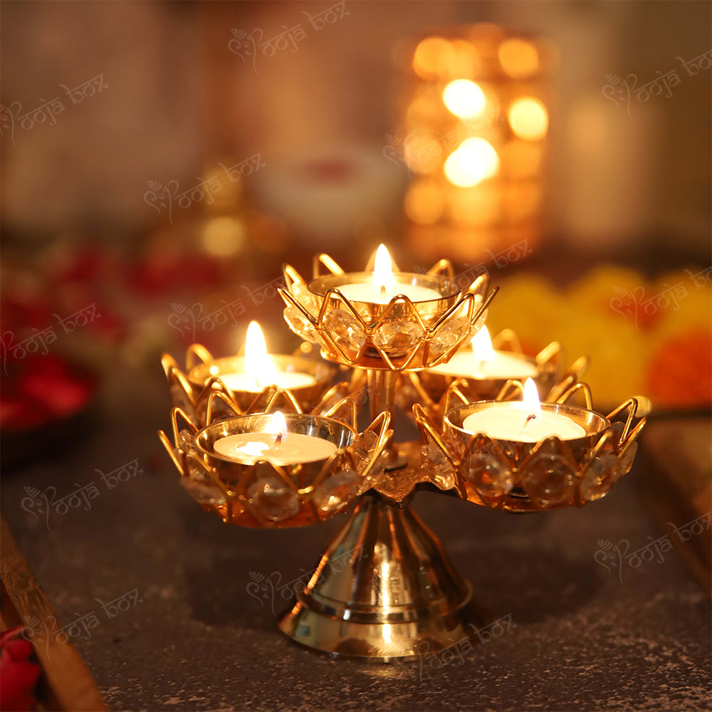 Eye Catching Crystal Panch Diya