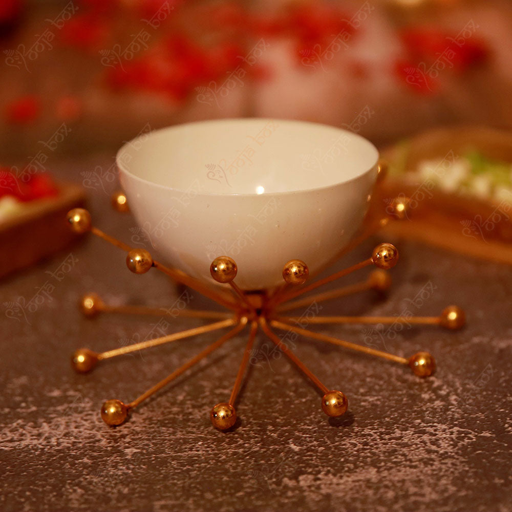 Modern Bowl With Decorative Brass Stand