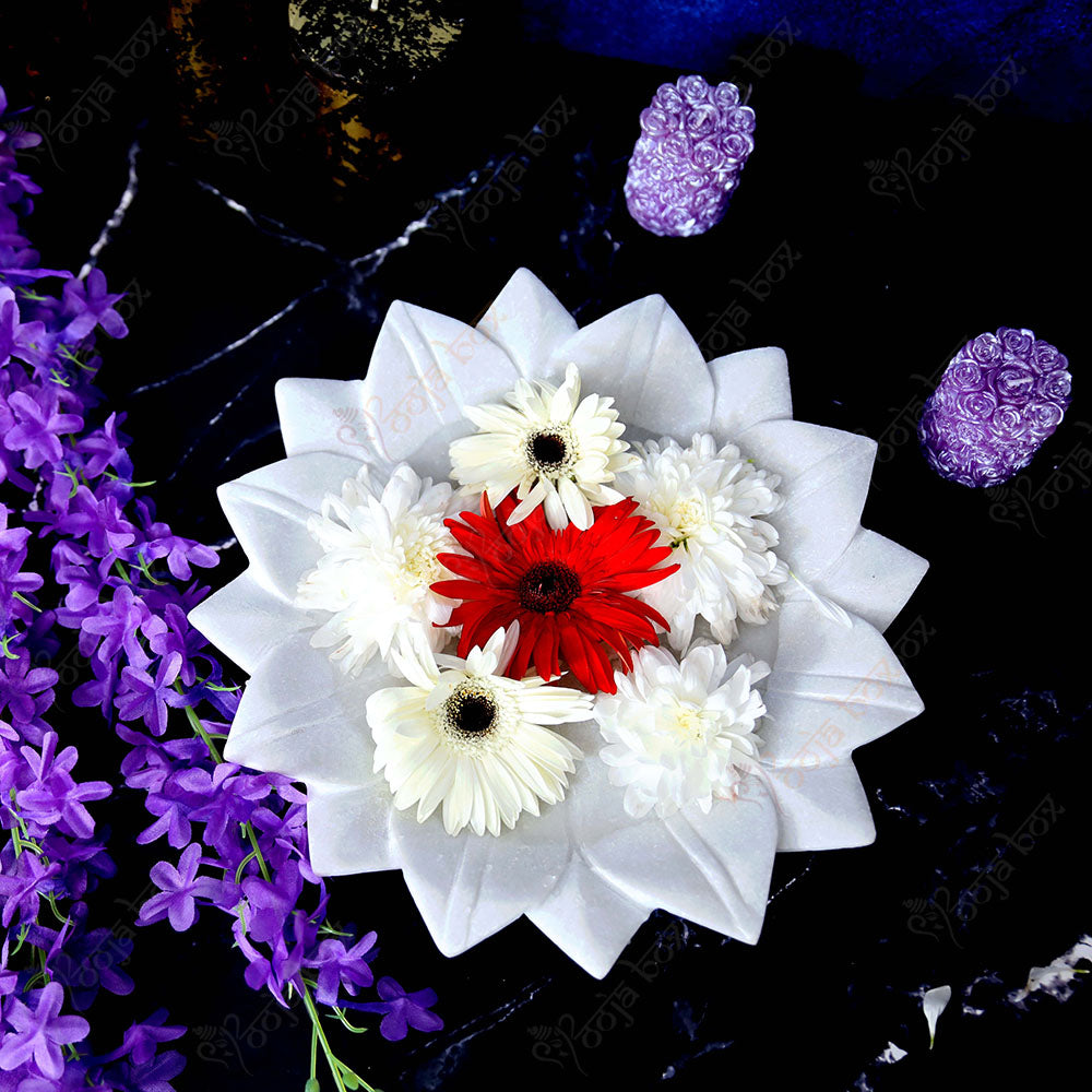 Decorative Floral Marble Urli