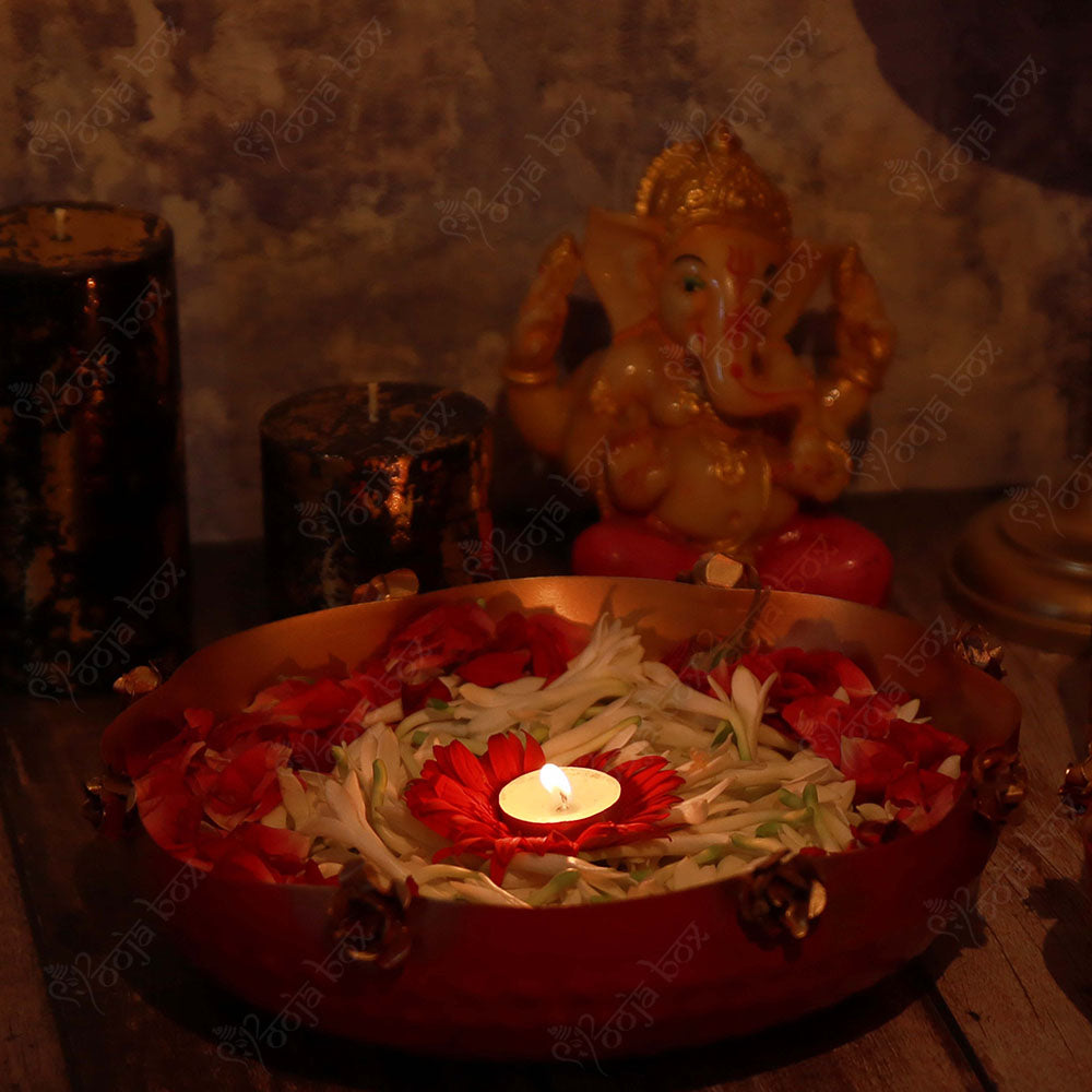 Decorative Curved Red Floral Urli