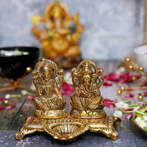 Diya Laxmi Ganesh