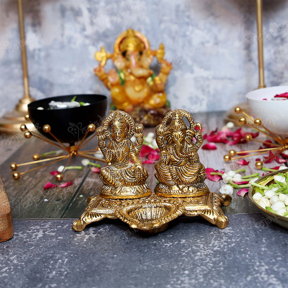 Brass Laxmi Ganesha Idol With Diya