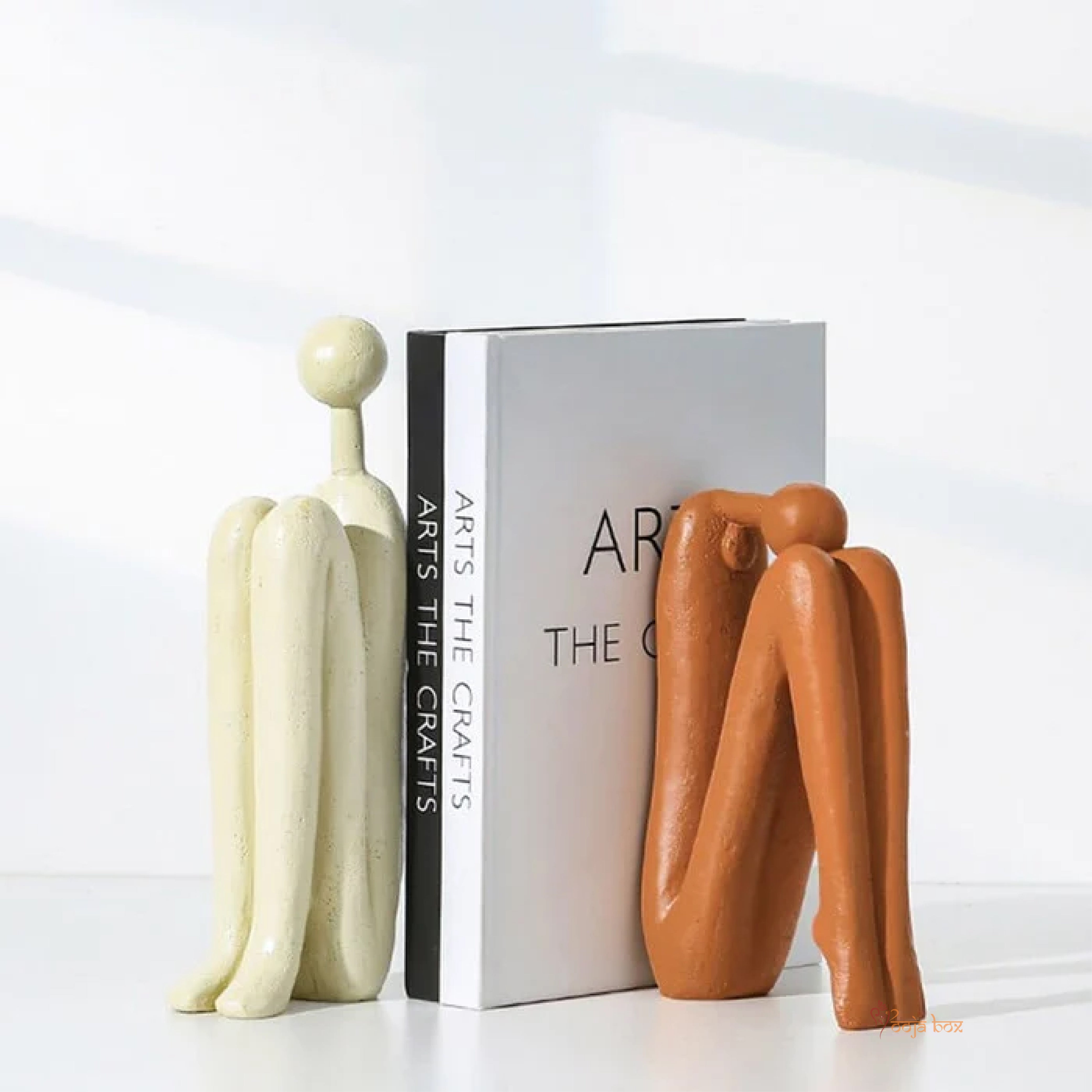Modern Look Statues Decorative Bookend Set
