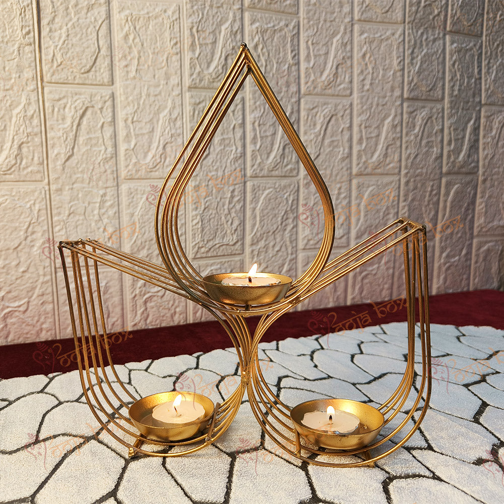 Leaf shape 3 diyas holder