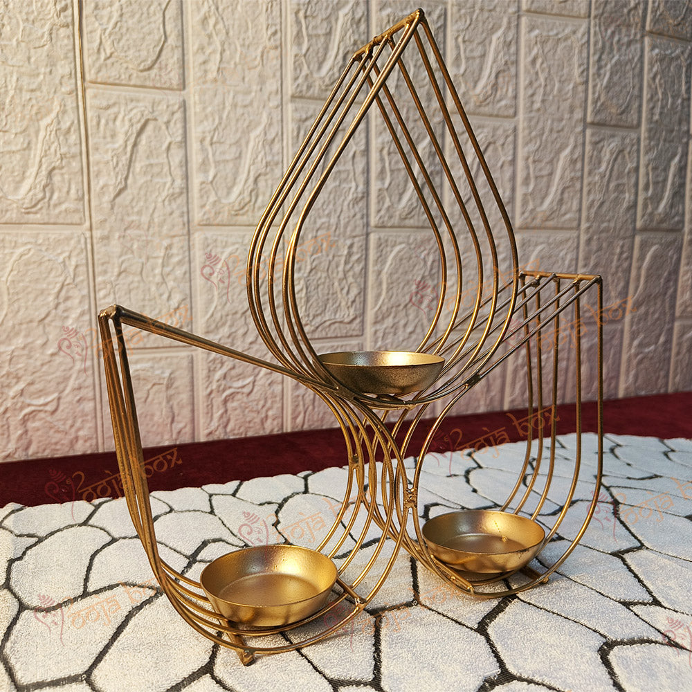 Leaf shape 3 diyas holder
