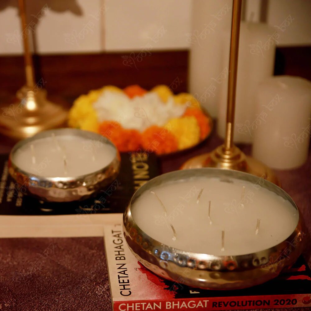 Silver Multi Wick Scented Candle Urli