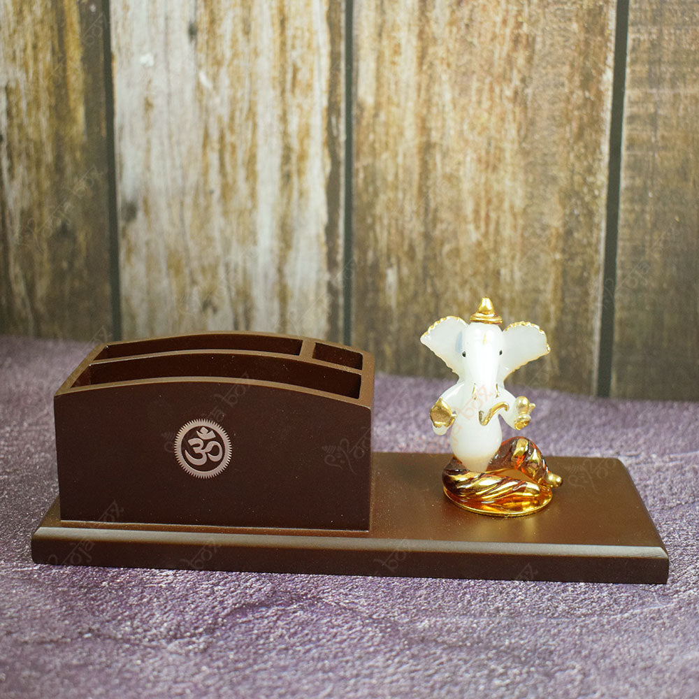 Sitting Crystal Ganesha Pen Stand