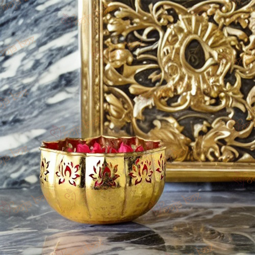 Lotus Designer Cutting Urli