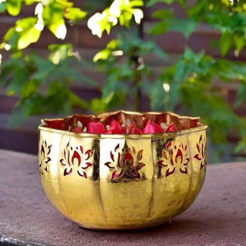 Lotus Designer Cutting Urli